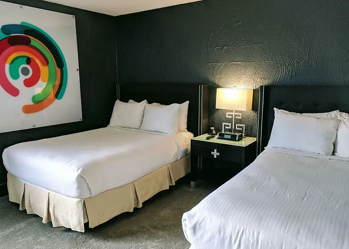 The Clarendon & Spa, Bw Signature Collection (adults Only) 4* Phoenix