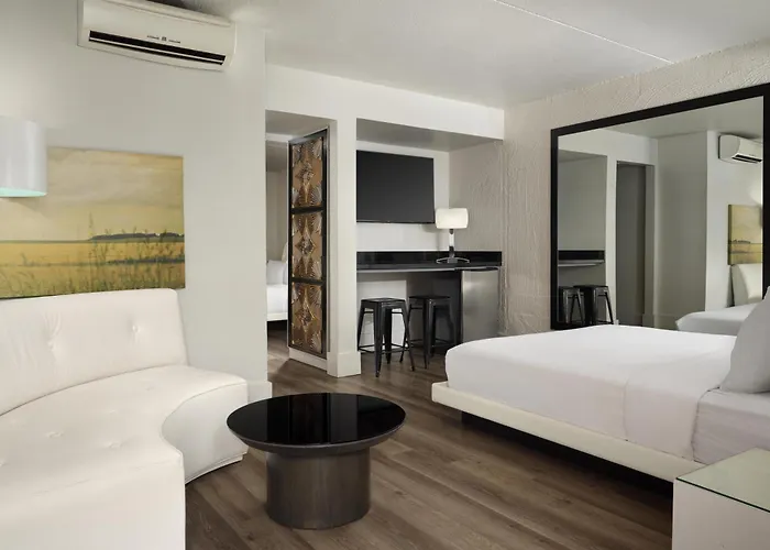 The Clarendon & Spa, Bw Signature Collection (adults Only)