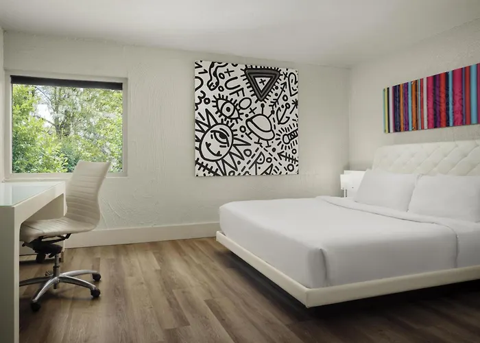 The Clarendon & Spa, Bw Signature Collection (adults Only) Hotel Phoenix